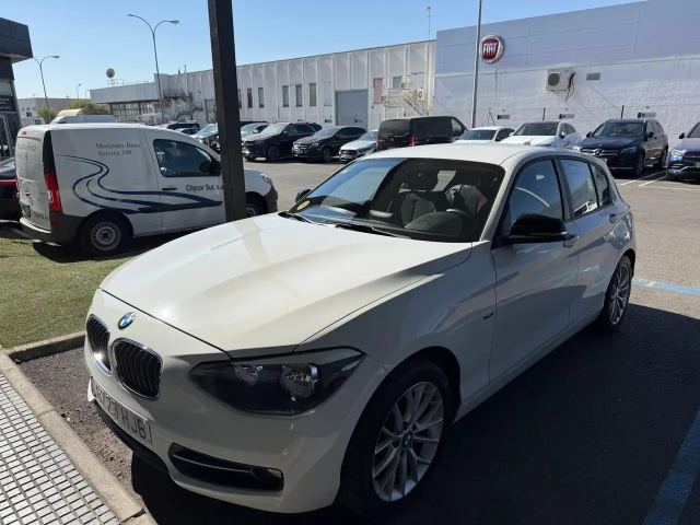 BMW 118 118d - 2.0 Sport automatico