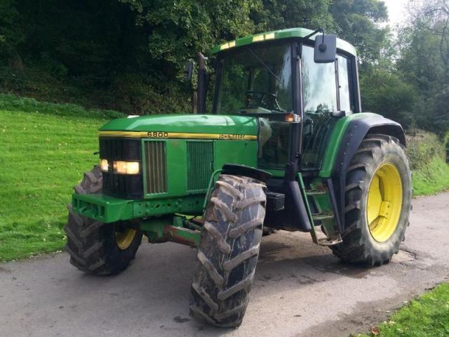 JOHN DEERE 6800